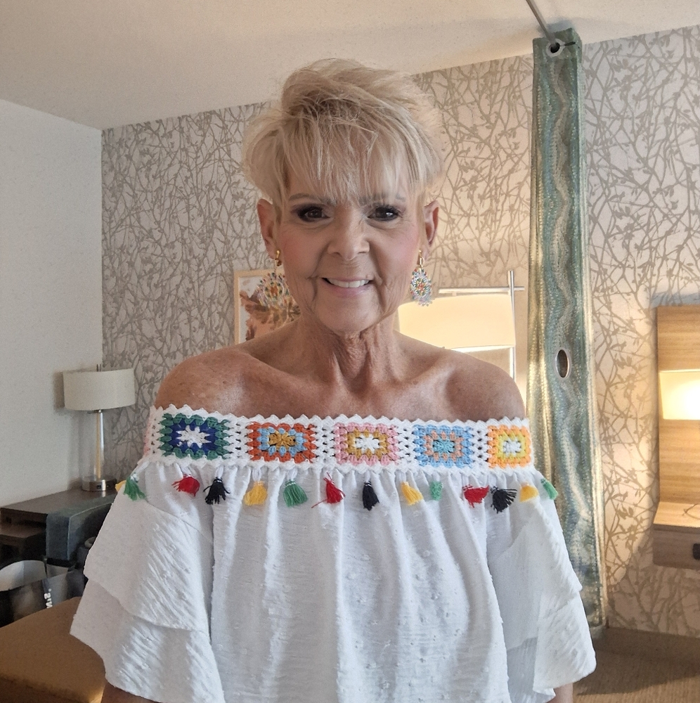 Meet your Posher, Carrie